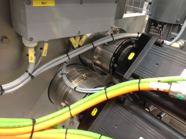 伺服驅動_AE.jpg 伺服驅動_AE.jpg